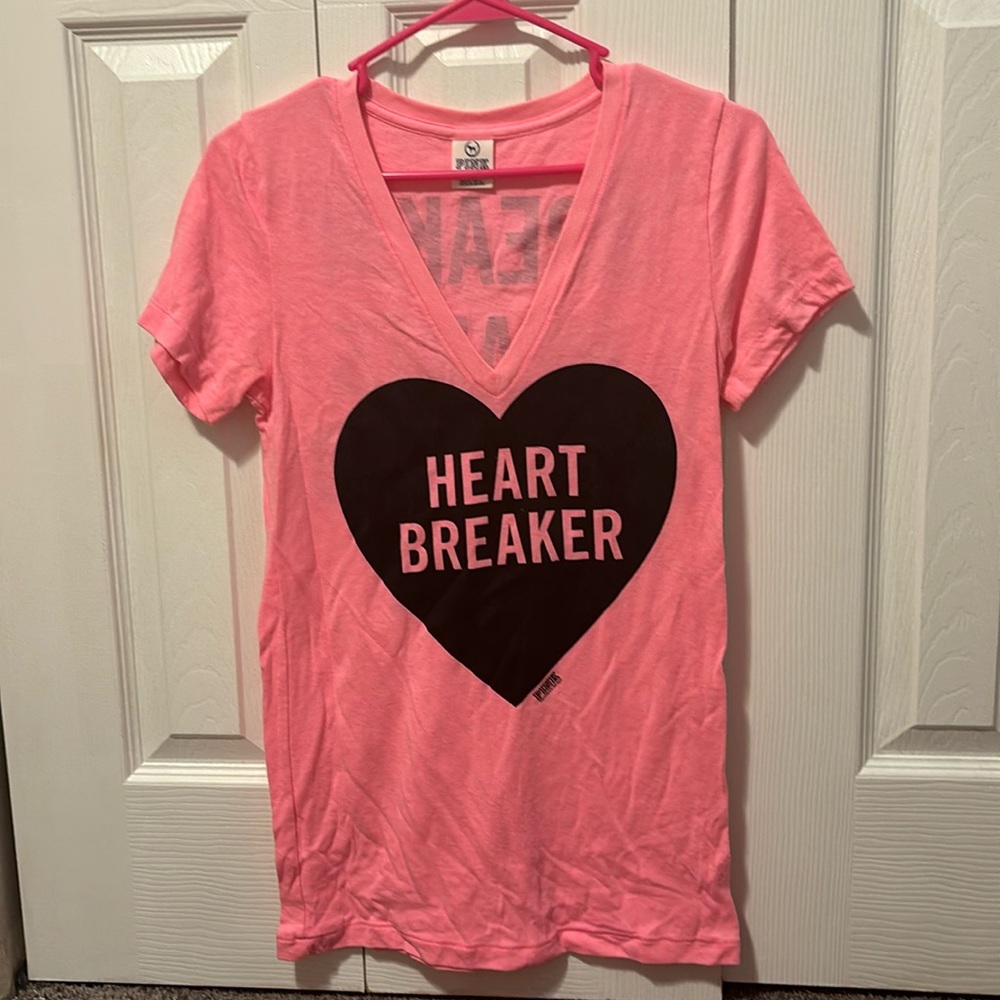 Small Victorias Secret PINK shirt